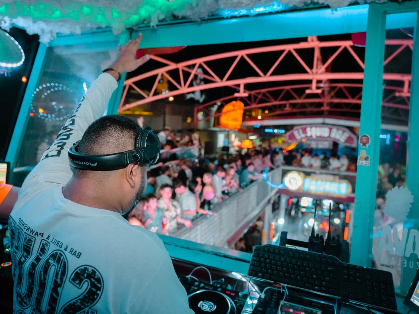 Spring Break party night with Cabo Party Access in downtown Cabo San Lucas — photo 12