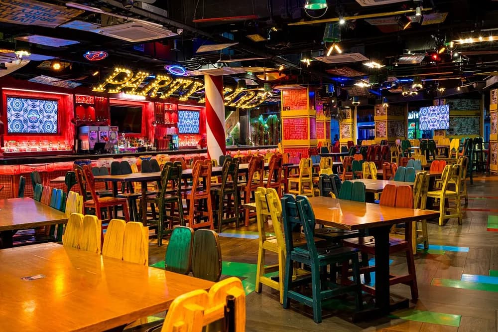 Señor Frogs — Cabo Party Access venue photo 2